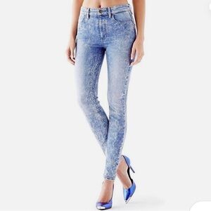 Guess - 1981 High Rise Skinny Jeans - Blue Acid Wash